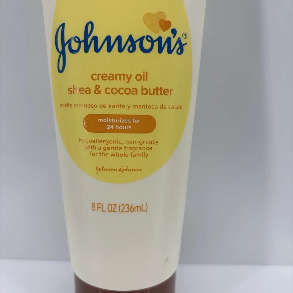 Johnson's Creamy Oil for Baby, Moisturizing Body Lotion with Shea & Cocoa Butter
